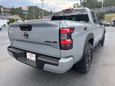 2024 Nissan Frontier Crew Cab 4x4 PRO-4X