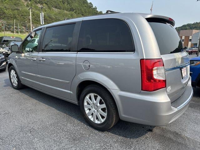 2016 Chrysler Town & Country 4dr Wgn Touring