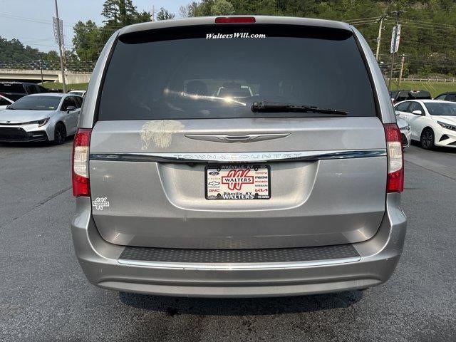 2016 Chrysler Town & Country 4dr Wgn Touring