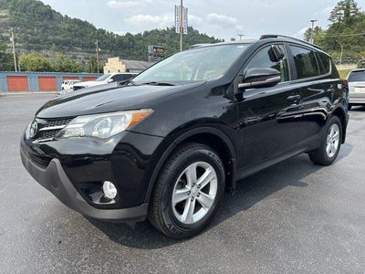 2013 Toyota RAV4 AWD 4dr XLE (Natl)