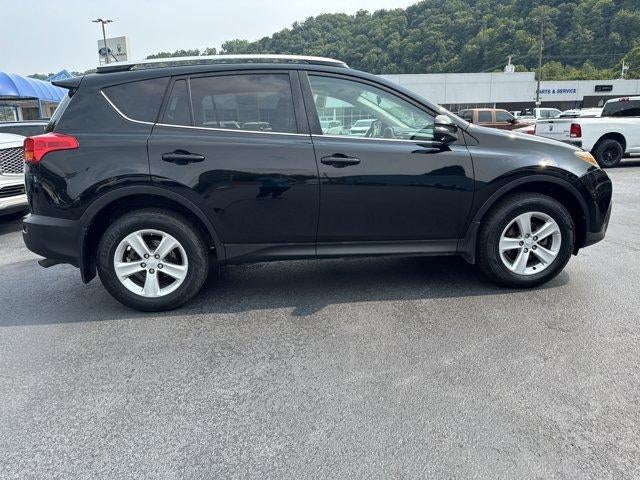2013 Toyota RAV4 AWD 4dr XLE (Natl)