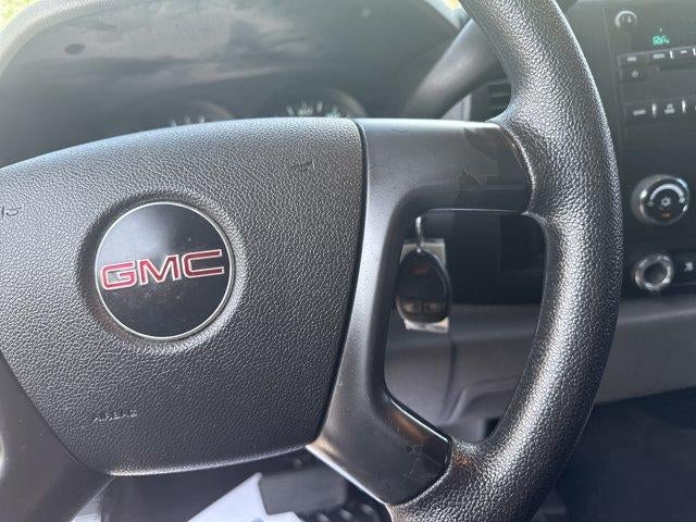 2009 GMC Sierra 1500 Crew Cab Short Box 4-Wheel Drive SL