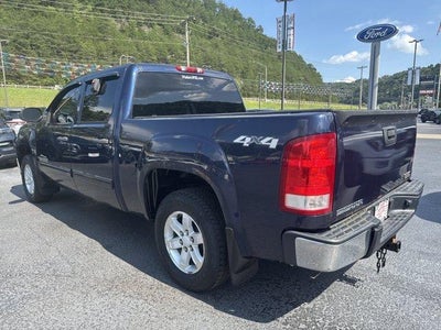 2009 GMC Sierra 1500 Crew Cab Short Box 4-Wheel Drive SL