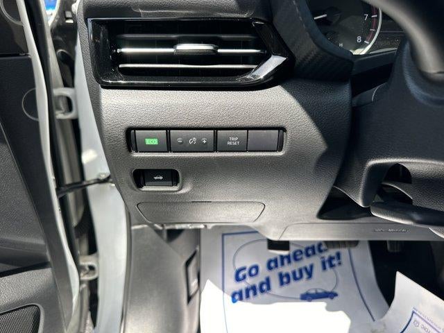 2024 Nissan Sentra SR CVT