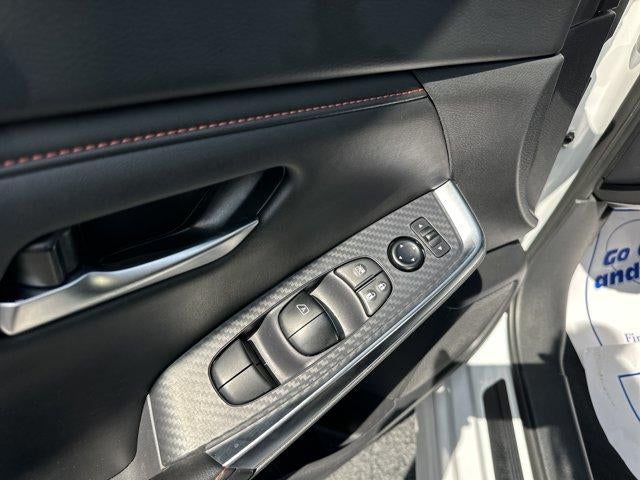 2024 Nissan Sentra SR CVT