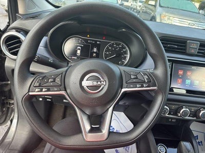 2024 Nissan Versa SV CVT