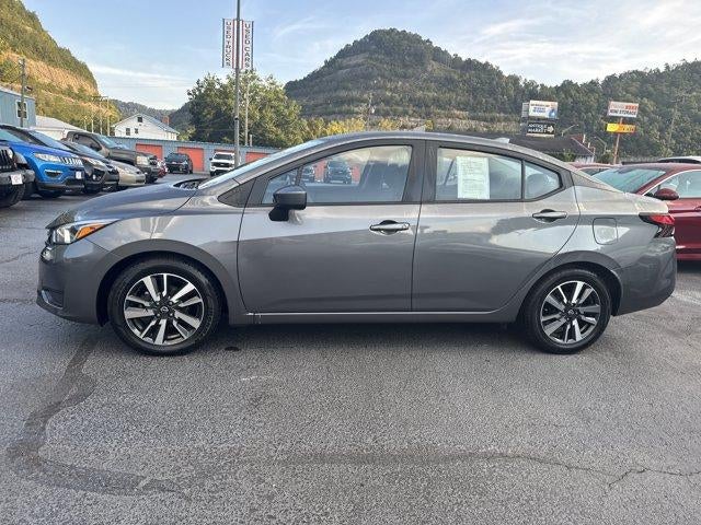 2024 Nissan Versa SV CVT