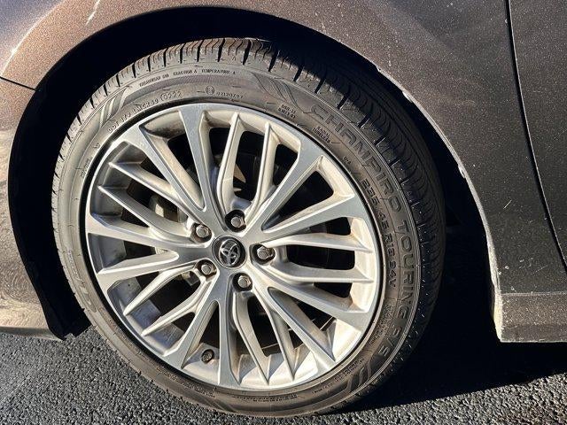 2018 Toyota Camry XLE Auto (Natl)