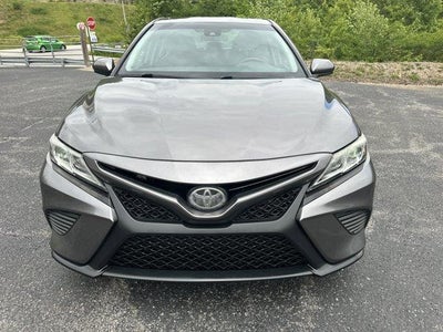2019 Toyota Camry SE Auto (Natl)