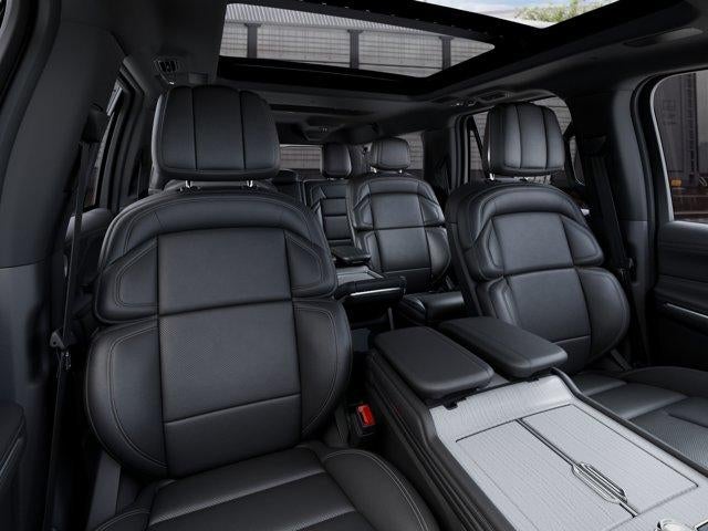 2027 Lincoln Navigator L Reserve 4x4