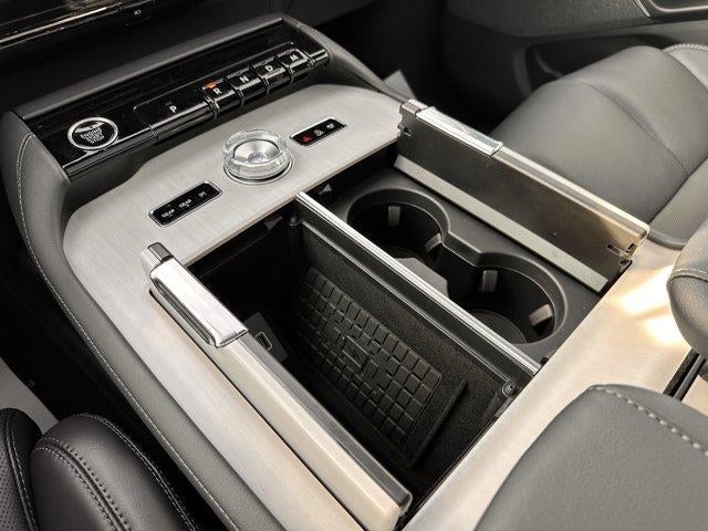 2025 Lincoln Navigator L Reserve 4x4