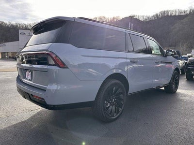 2025 Lincoln Navigator L Reserve 4x4