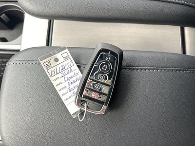 2026 Lincoln Navigator L Reserve 4x4