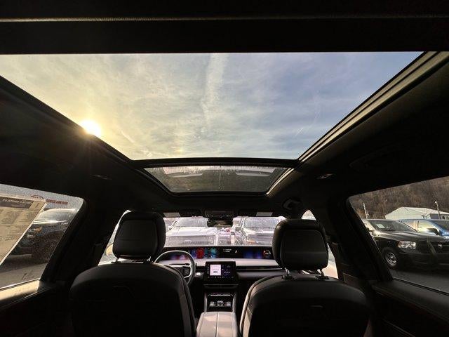 2025 Lincoln Nautilus Reserve AWD