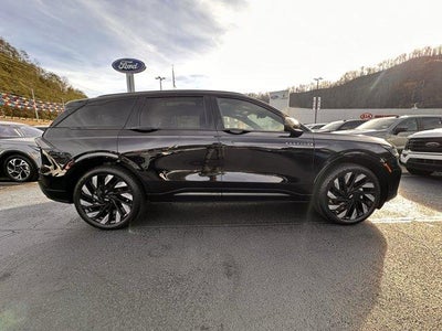 2025 Lincoln Nautilus Reserve AWD