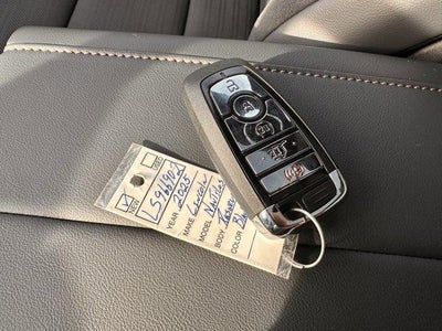 2025 Lincoln Nautilus Reserve AWD