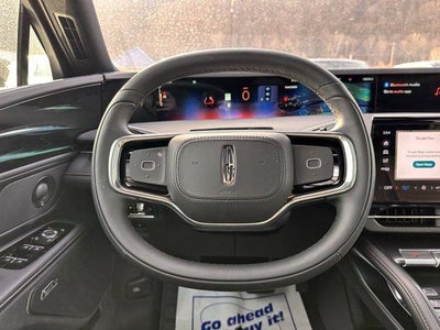 2025 Lincoln Nautilus Reserve AWD