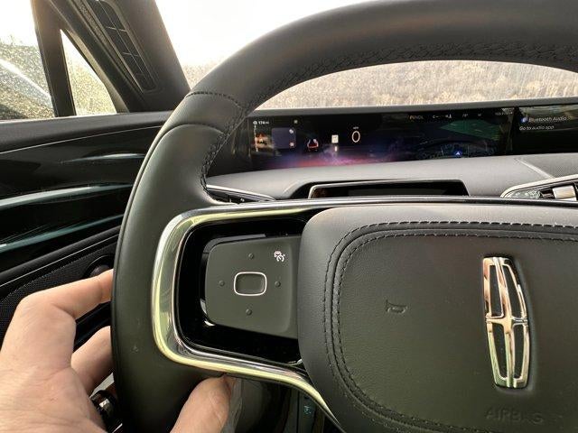 2025 Lincoln Nautilus Reserve AWD