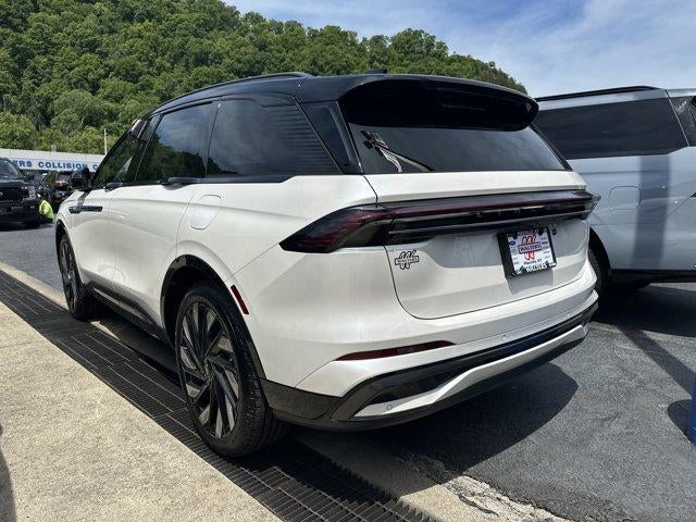 2026 Lincoln Nautilus Reserve AWD