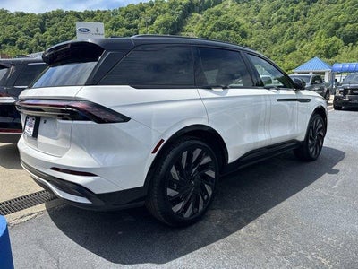 2026 Lincoln Nautilus Reserve AWD