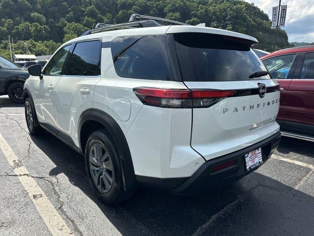 2024 Nissan Pathfinder SV 4WD