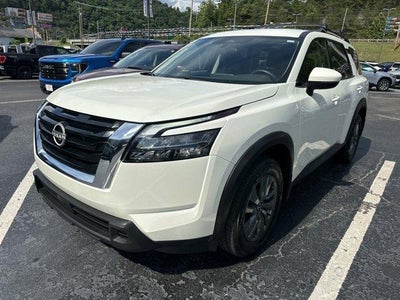 2024 Nissan Pathfinder SV 4WD