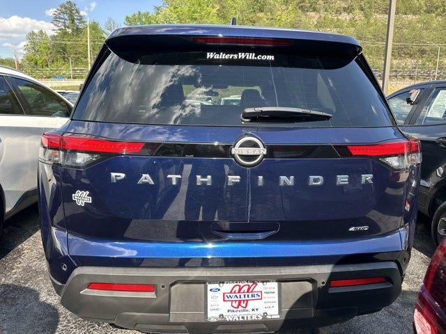 2025 Nissan Pathfinder SV 4WD