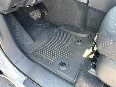 2025 Toyota 4Runner SR5 4WD (Natl)