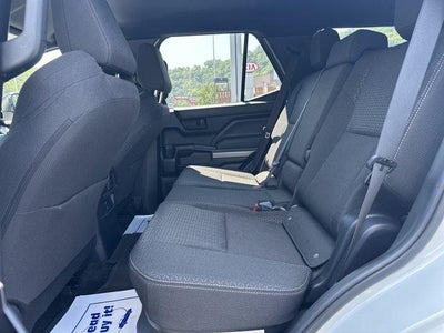 2025 Toyota 4Runner SR5 4WD (Natl)