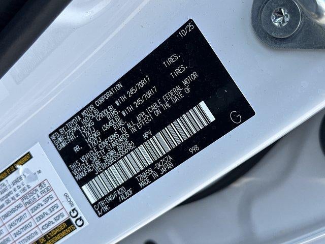 2025 Toyota 4Runner SR5 4WD (Natl)
