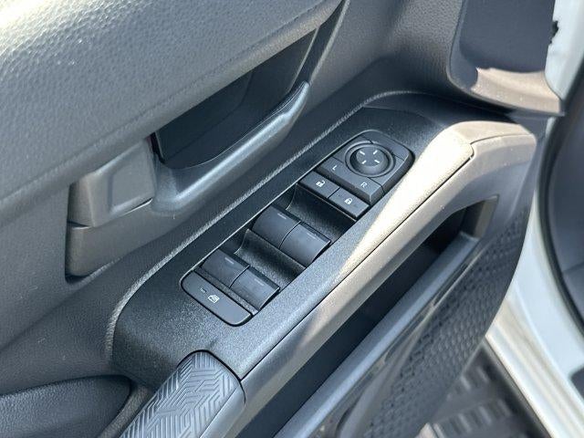 2025 Toyota 4Runner SR5 4WD (Natl)