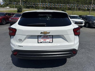 2024 Chevrolet Trax FWD 4dr LS