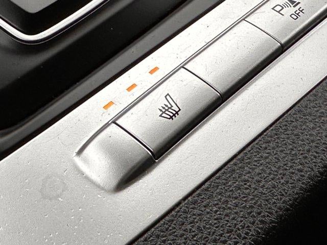 2024 Kia Carnival LX FWD w/Seat Pkg