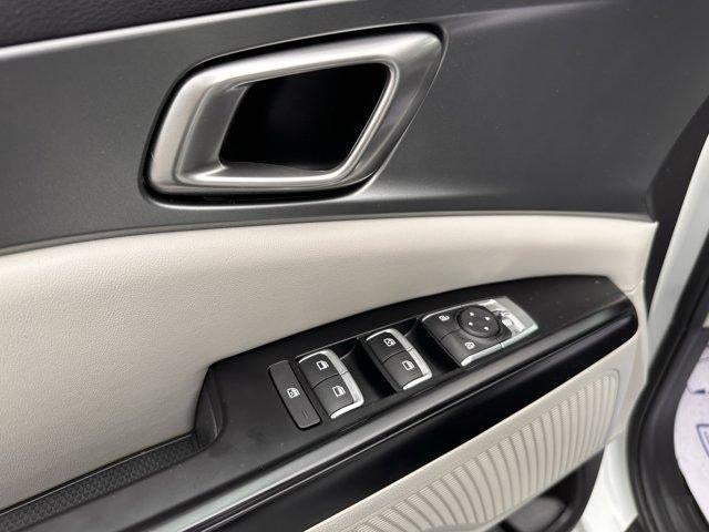 2024 Kia Carnival LX FWD w/Seat Pkg