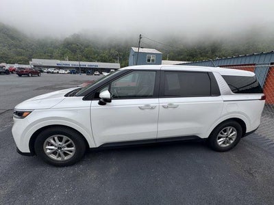 2024 Kia Carnival LX FWD w/Seat Pkg