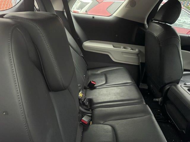 2022 Kia Carnival SX FWD