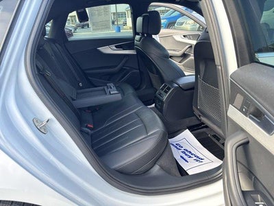 2019 Audi A4 Premium 45 TFSI quattro