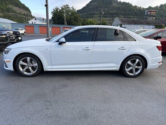 2019 Audi A4 Premium 45 TFSI quattro
