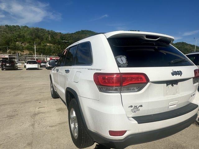 2015 Jeep Grand Cherokee 4WD 4dr Laredo