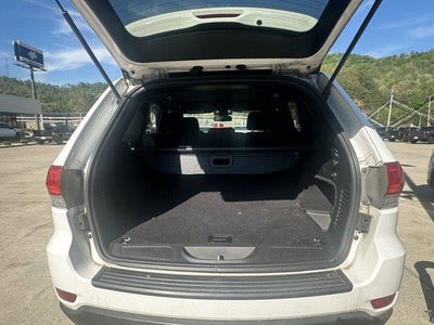 2015 Jeep Grand Cherokee 4WD 4dr Laredo