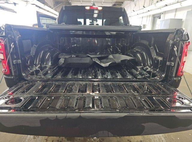 2025 RAM 1500 Big Horn 4x4 Crew Cab 5'7" Box