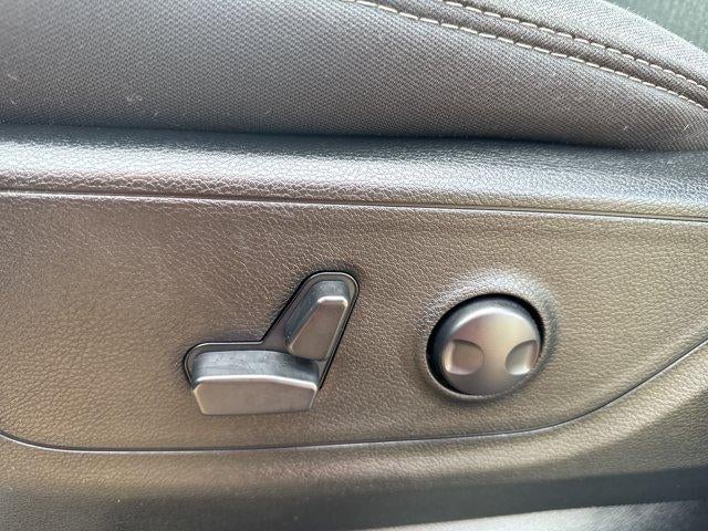 2023 RAM 1500 Big Horn 4x4 Crew Cab 5'7" Box