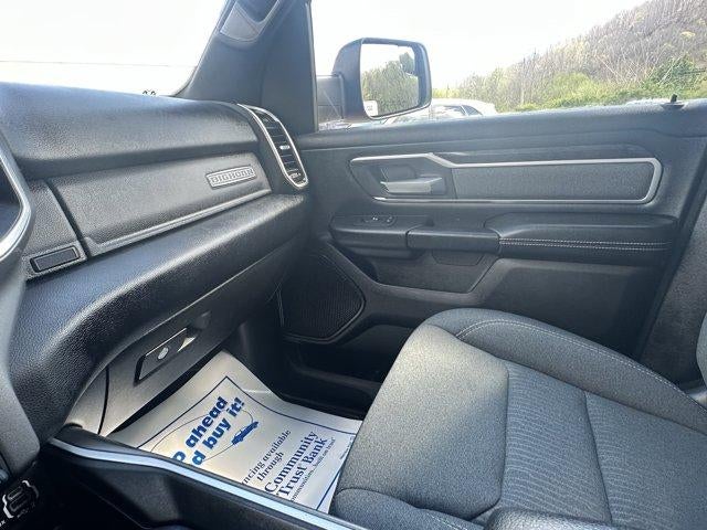 2022 RAM 1500 Big Horn 4x4 Crew Cab 5'7" Box