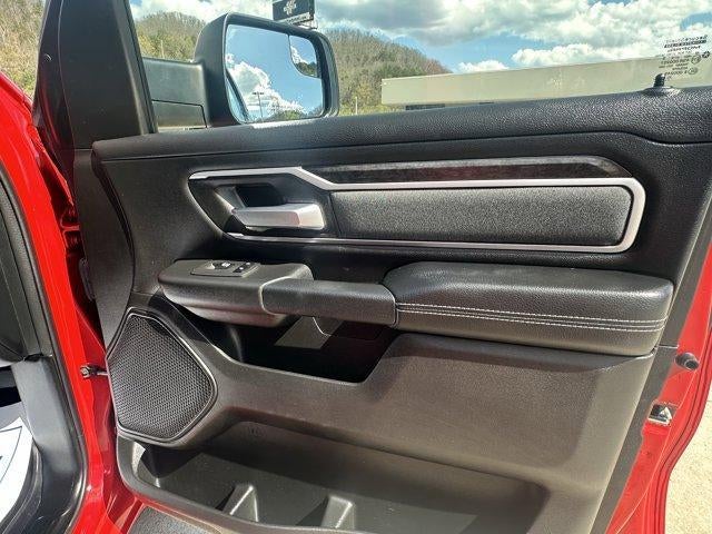 2022 RAM 1500 Big Horn 4x4 Crew Cab 5'7" Box