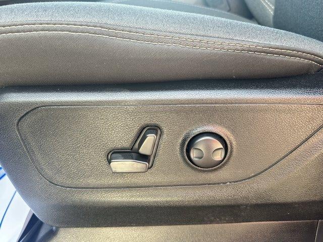 2022 RAM 1500 Big Horn 4x4 Crew Cab 5'7" Box