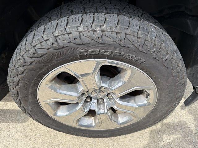 2021 RAM 1500 Big Horn 4x4 Crew Cab 5'7" Box