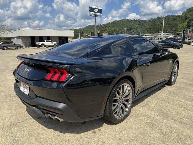 2024 Ford Mustang GT Fastback