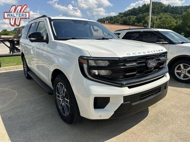 2025 Ford Expedition Active 4x4