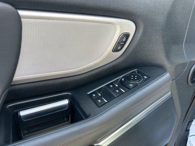 2025 Ford Expedition Active 4x4