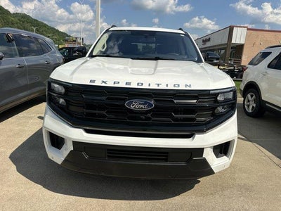 2025 Ford Expedition Active 4x4